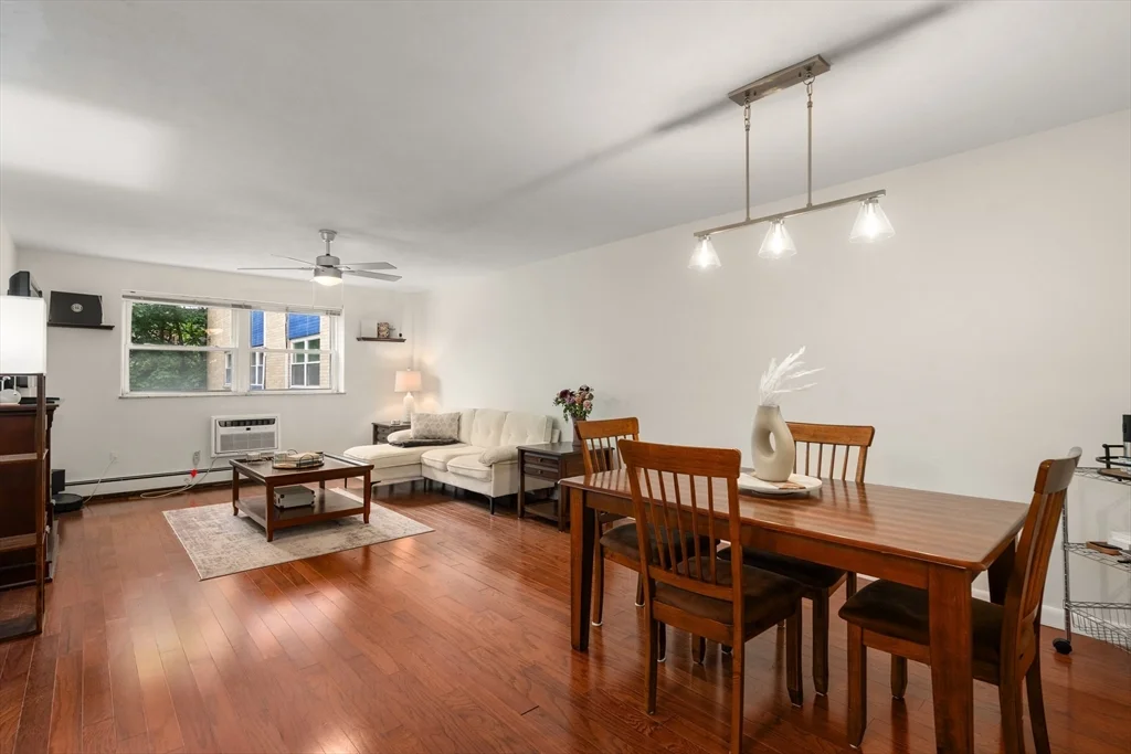 1 bed, 1 bath apartment for rent at 5050 Washington St Unit 216, West Roxbury — photo 3 of 14