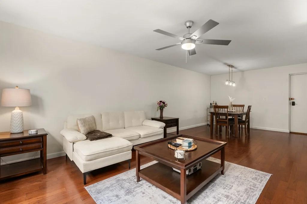 1 bed, 1 bath apartment for rent at 5050 Washington St Unit 216, West Roxbury — photo 2 of 14