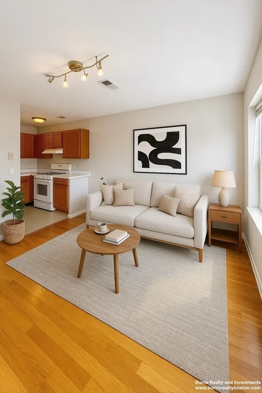 1 bed, 1 bath apartment for rent at 506 E 8th St Unit 3, South Boston