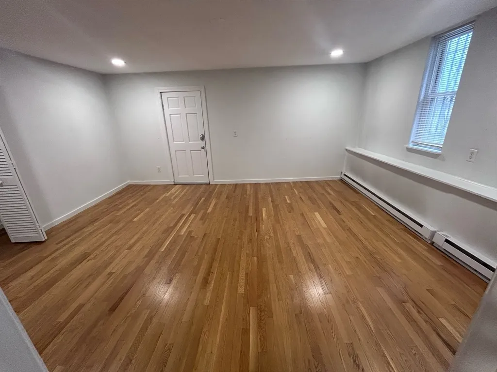 2 bed, 1 bath apartment for rent at 506 East Broadway Unit 19G, South Boston — photo 5 of 8