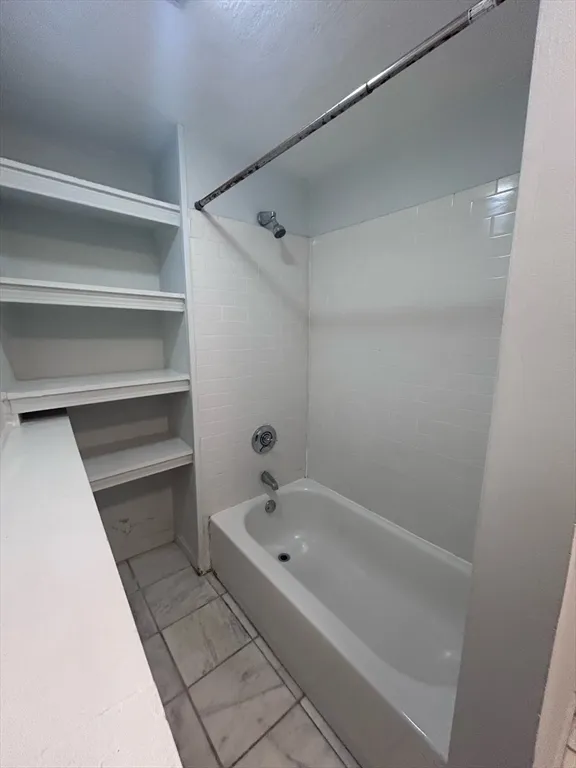 2 bed, 1 bath apartment for rent at 506 East Broadway Unit 19G, South Boston — photo 6 of 8