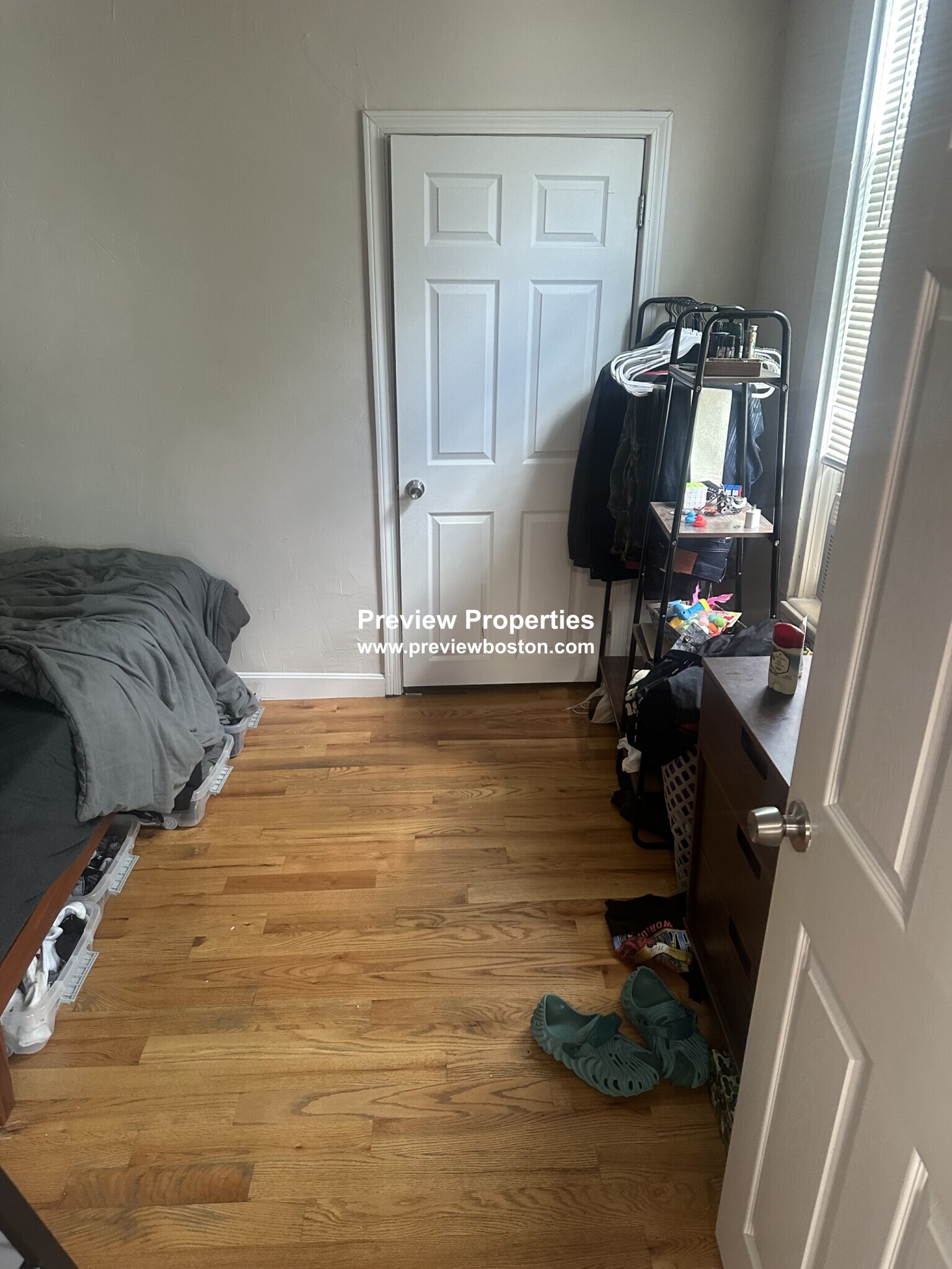 1 bed, 1 bath apartment for rent at 506 East Broadway Unit 1P, South Boston — photo 4 of 10