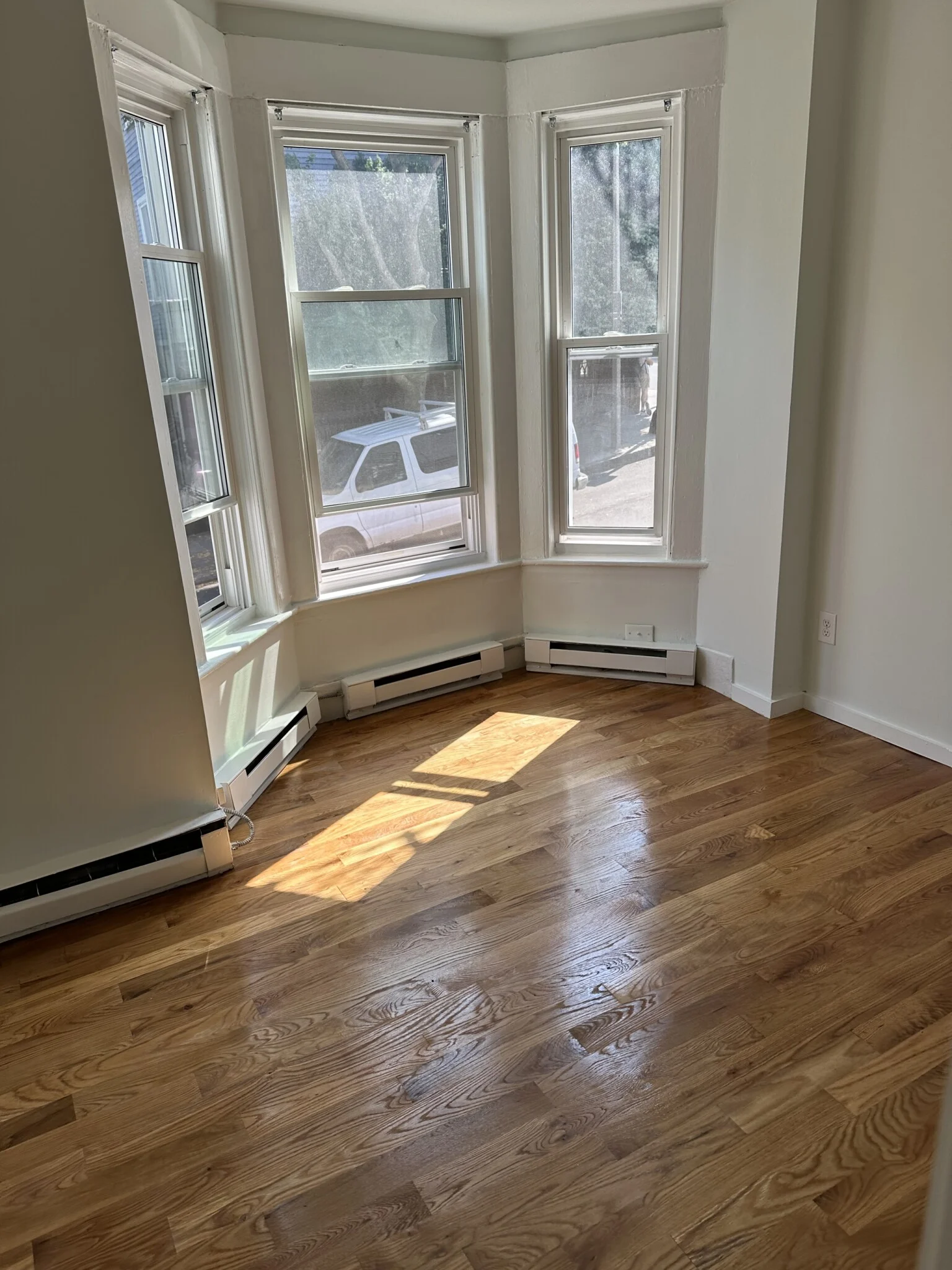 2 bed, 1 bath apartment for rent at 506 East Broadway Unit 4, South Boston — photo 13 of 13