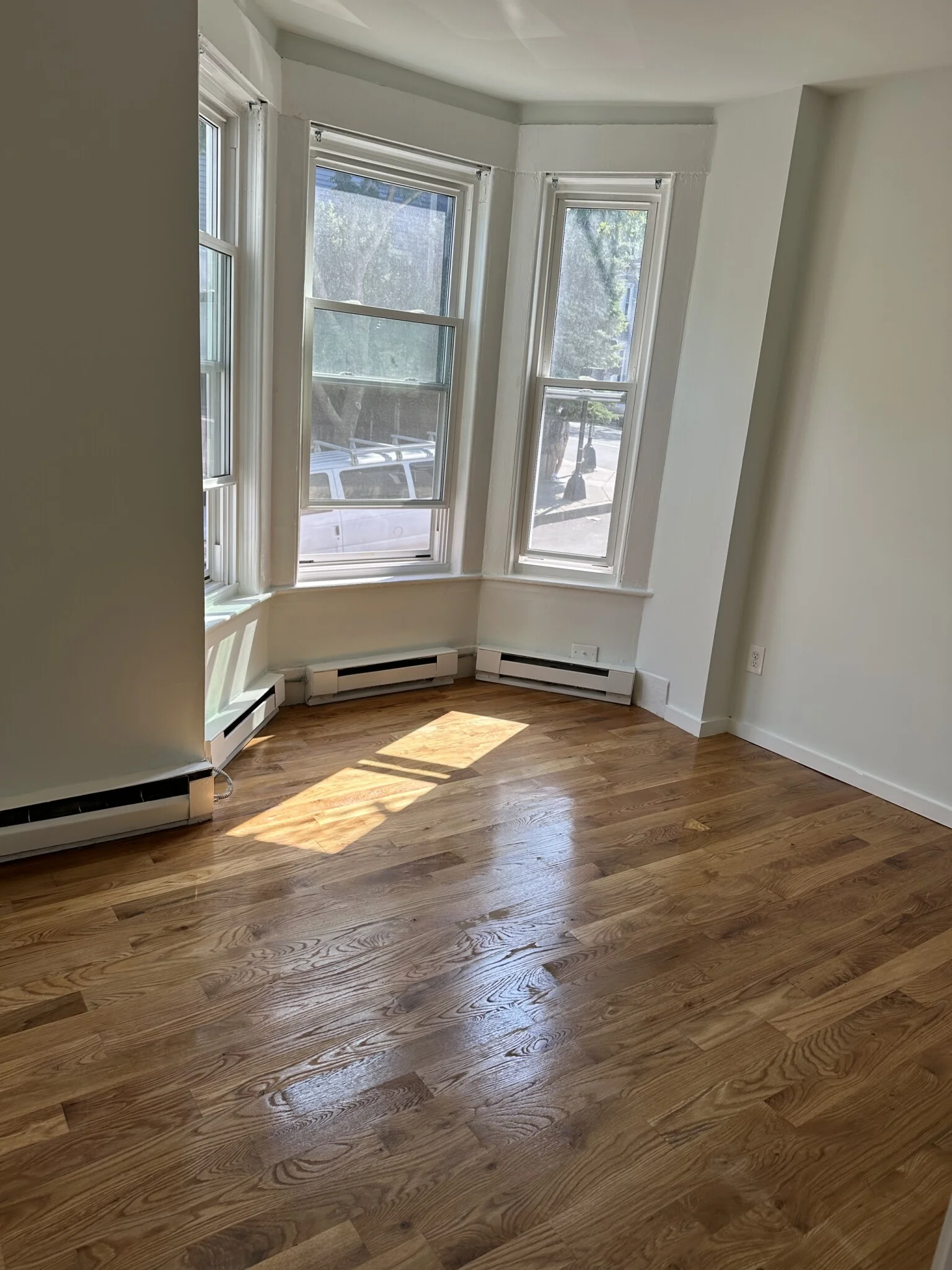 2 bed, 1 bath apartment for rent at 506 East Broadway Unit 4, South Boston — photo 12 of 13