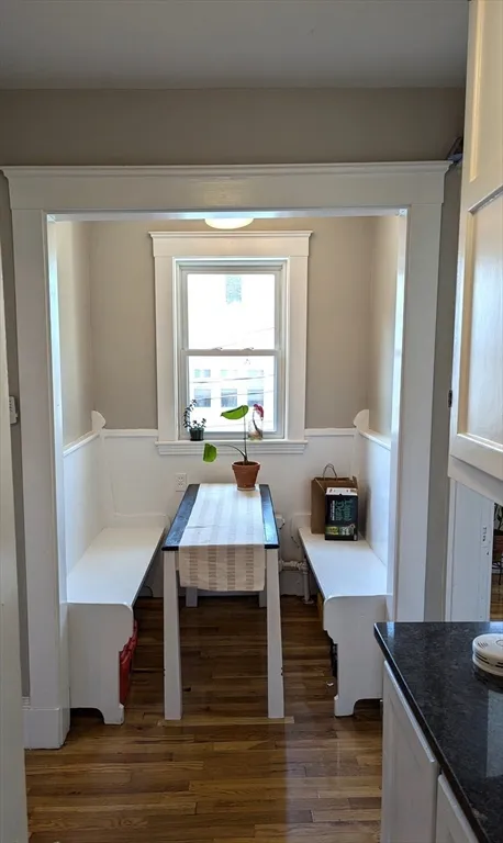 3 bed, 1 bath apartment for rent at 506 Washington St Unit B, Brighton — photo 6 of 13