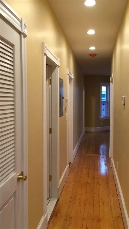 3 bed, 1 bath apartment for rent at 507 E 3rd St Unit 3, South Boston — photo 9 of 18