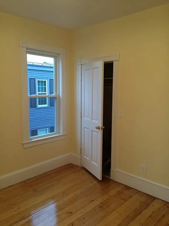 3 bed, 1 bath apartment for rent at 507 E 3rd St Unit 3, South Boston — photo 11 of 18