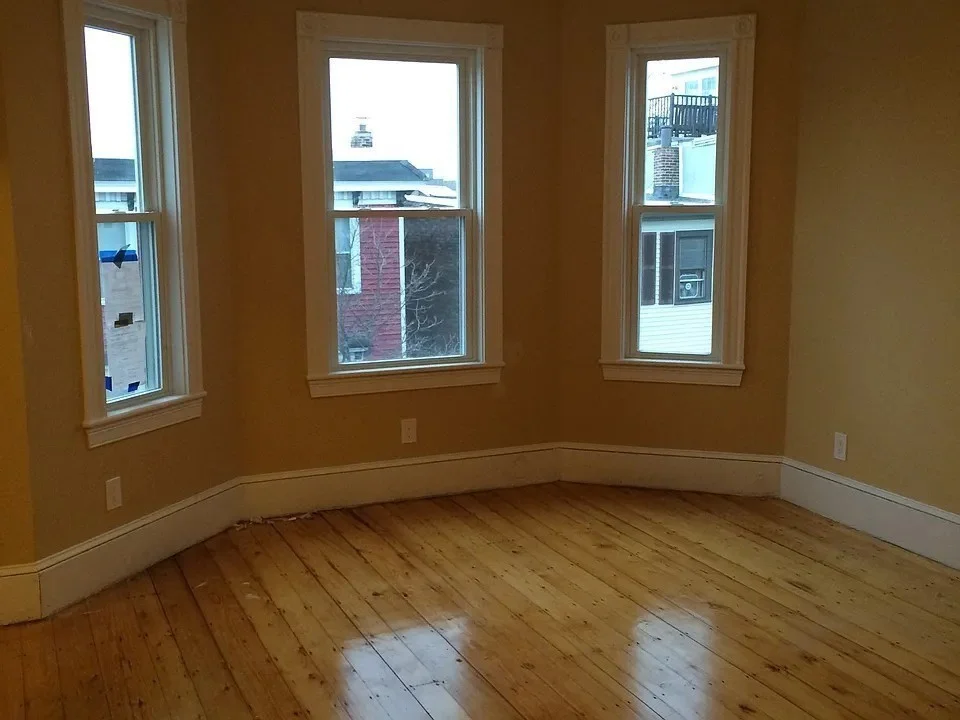 3 bed, 1 bath apartment for rent at 507 E 3rd St Unit 3, South Boston — photo 6 of 18
