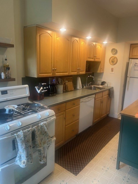 2 bed, 1 bath apartment for rent at 507 E 3rd Unit 2, South Boston — photo 9 of 13