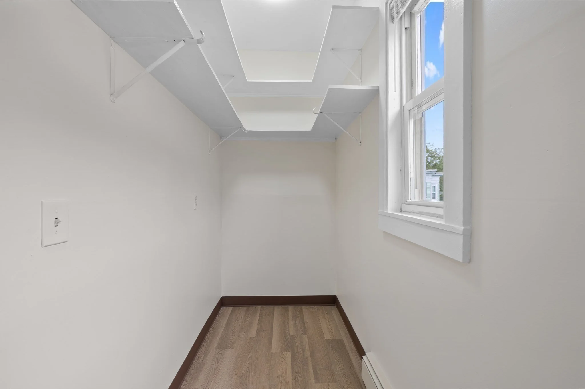 3 bed, 1 bath apartment for rent at 507 Geneva Ave Unit 3, Dorchester — photo 8 of 22