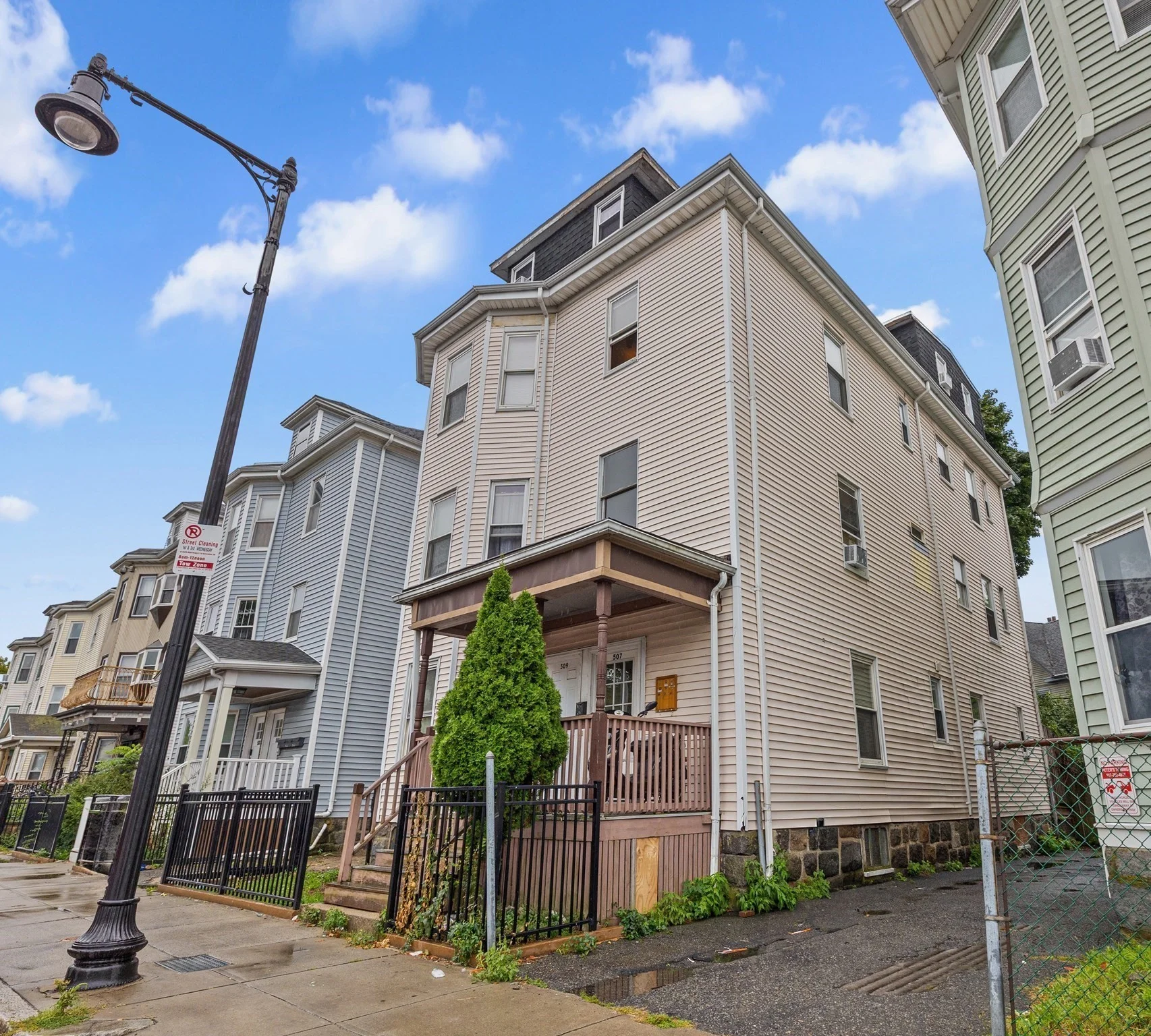 3 bed, 1 bath apartment for rent at 507 Geneva Ave Unit 3, Dorchester