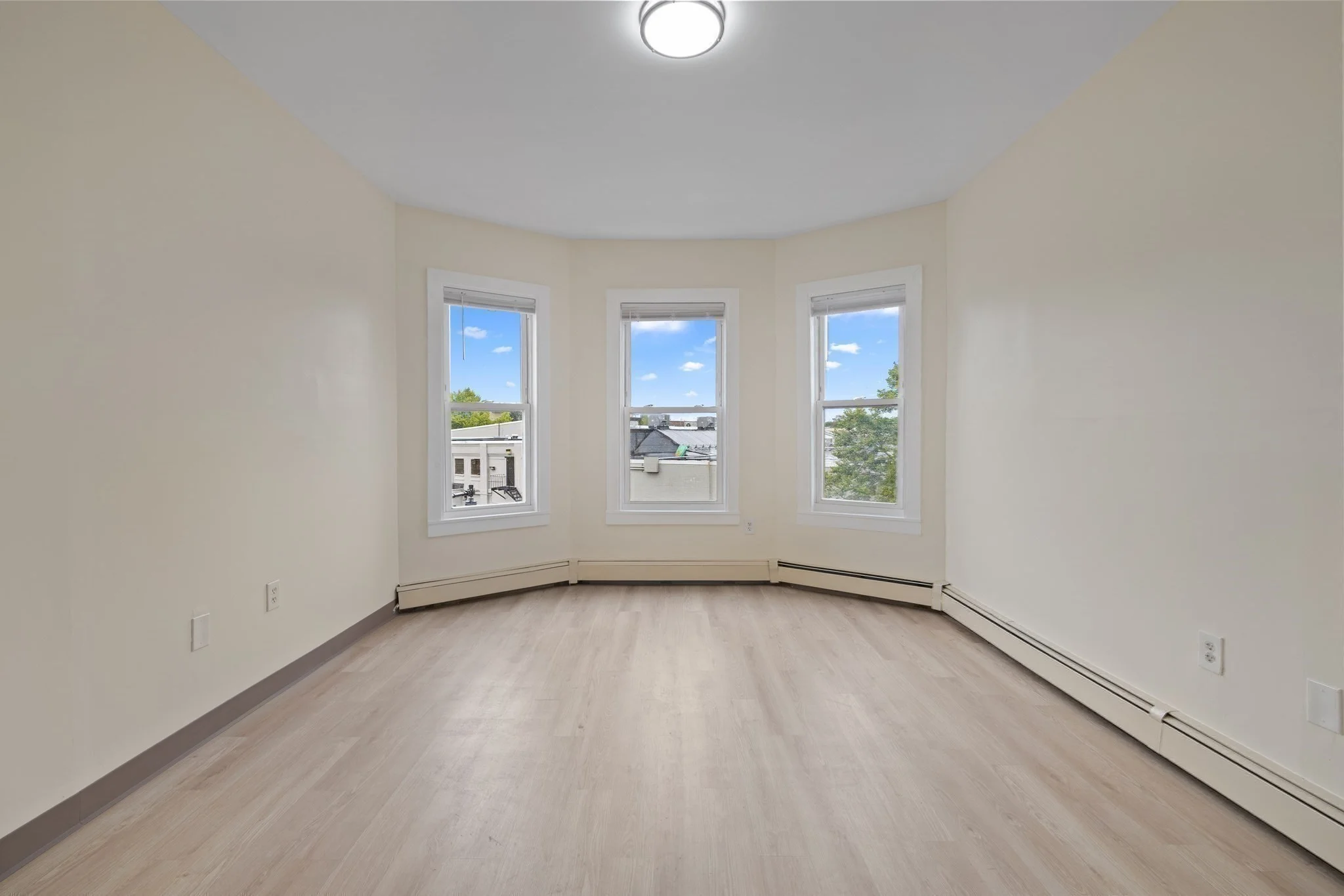 3 bed, 1 bath apartment for rent at 507 Geneva Ave Unit 3, Dorchester — photo 10 of 22