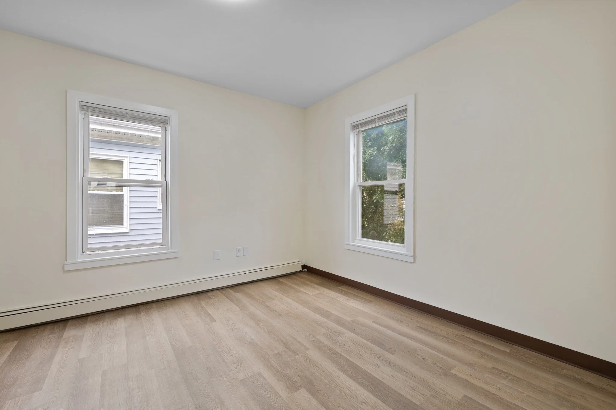 3 bed, 1 bath apartment for rent at 507 Geneva Ave Unit 3, Dorchester — photo 17 of 22