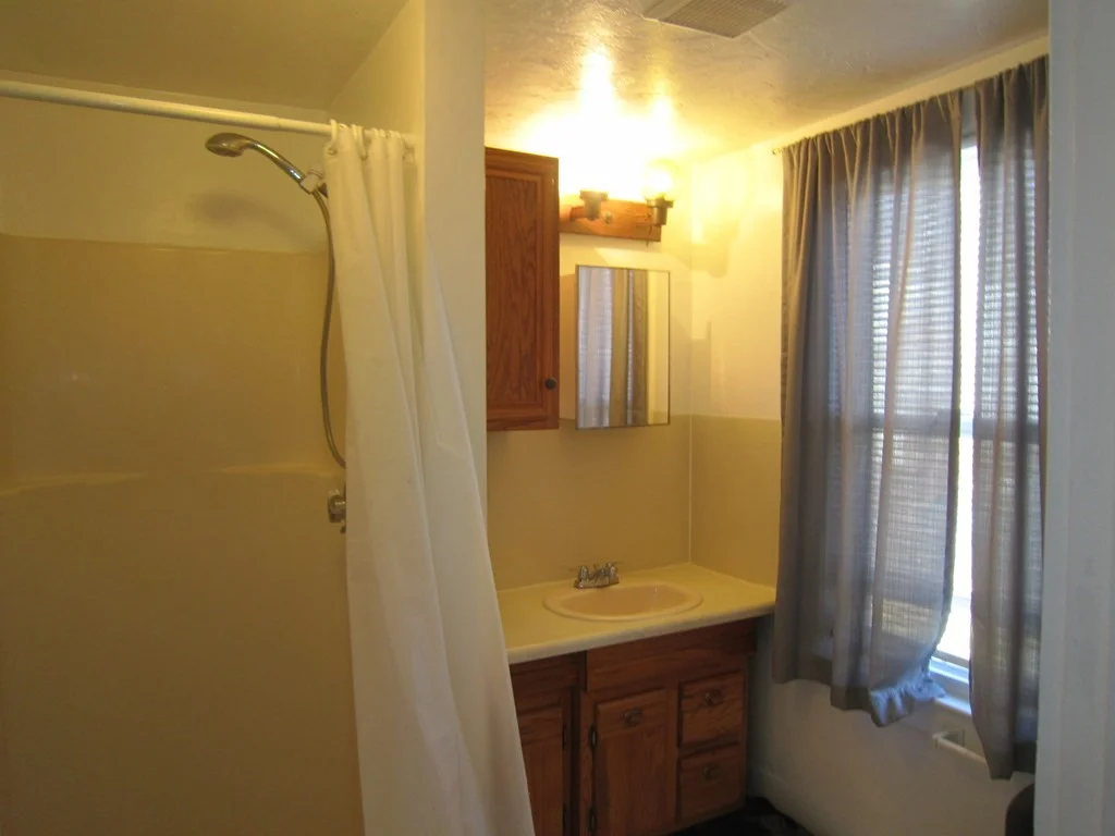 1 bed, 1 bath apartment for rent at 507 Main St Unit 1, Quincy — photo 10 of 10