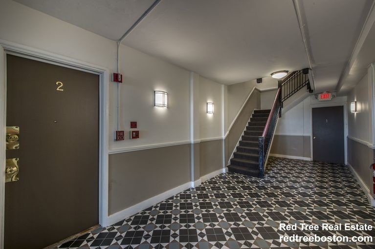 2 bed, 1 bath apartment for rent at 508 Cambridge St Unit 1, Allston — photo 13 of 14