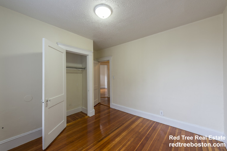 2 bed, 1 bath apartment for rent at 508 Cambridge St Unit 4, Allston — photo 8 of 14