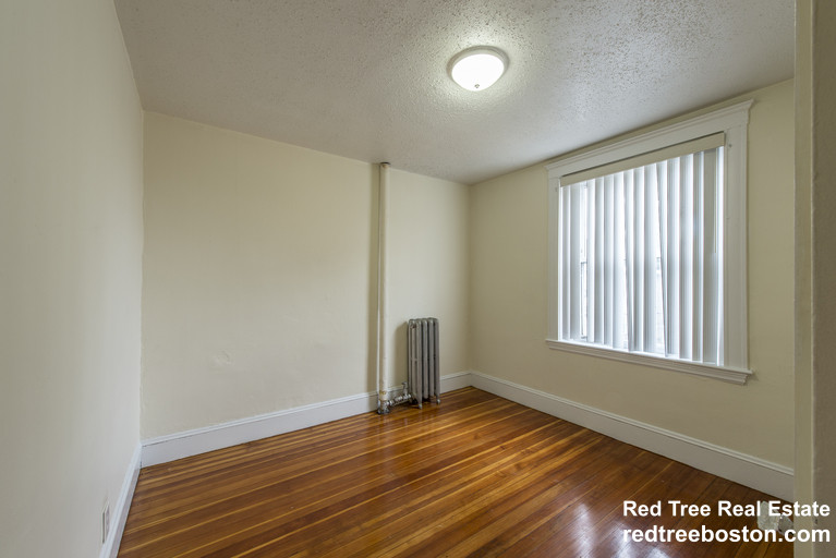 2 bed, 1 bath apartment for rent at 508 Cambridge St Unit 4, Allston — photo 4 of 14