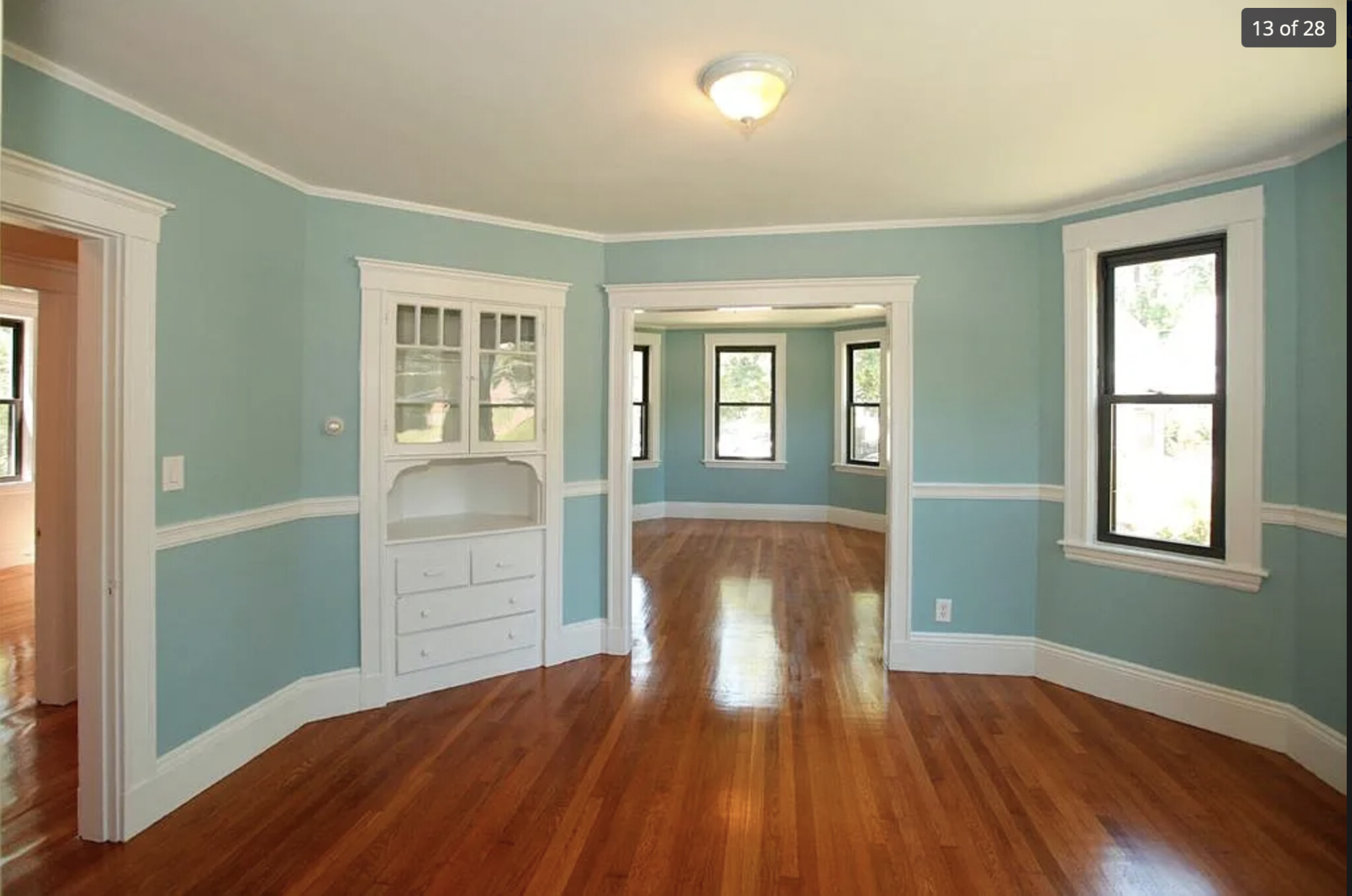 3 bed, 2 bath apartment for rent at 508 Heath St Unit 1, Chestnut Hill — photo 4 of 20