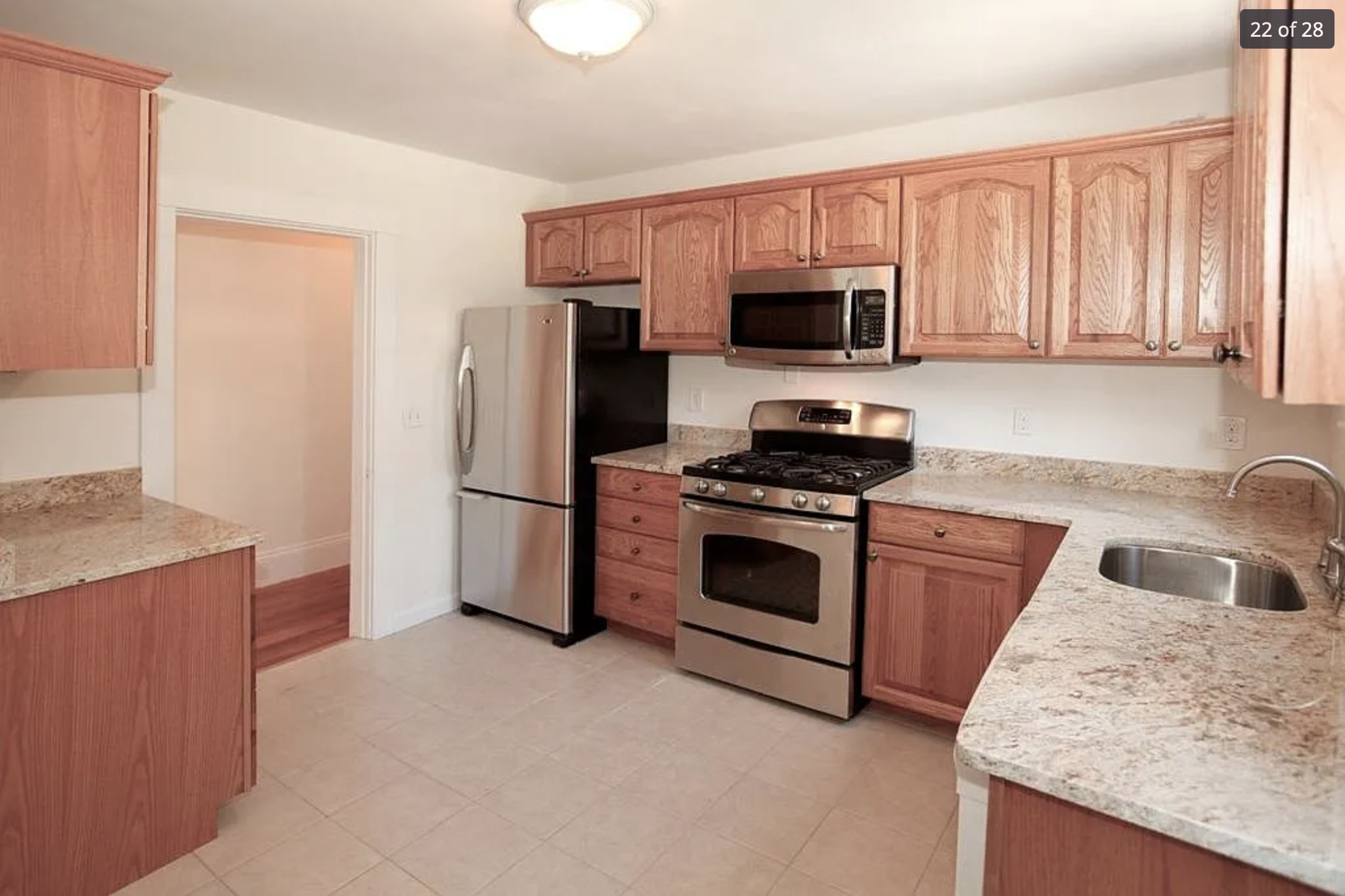 3 bed, 2 bath apartment for rent at 508 Heath St Unit 1, Chestnut Hill — photo 6 of 20