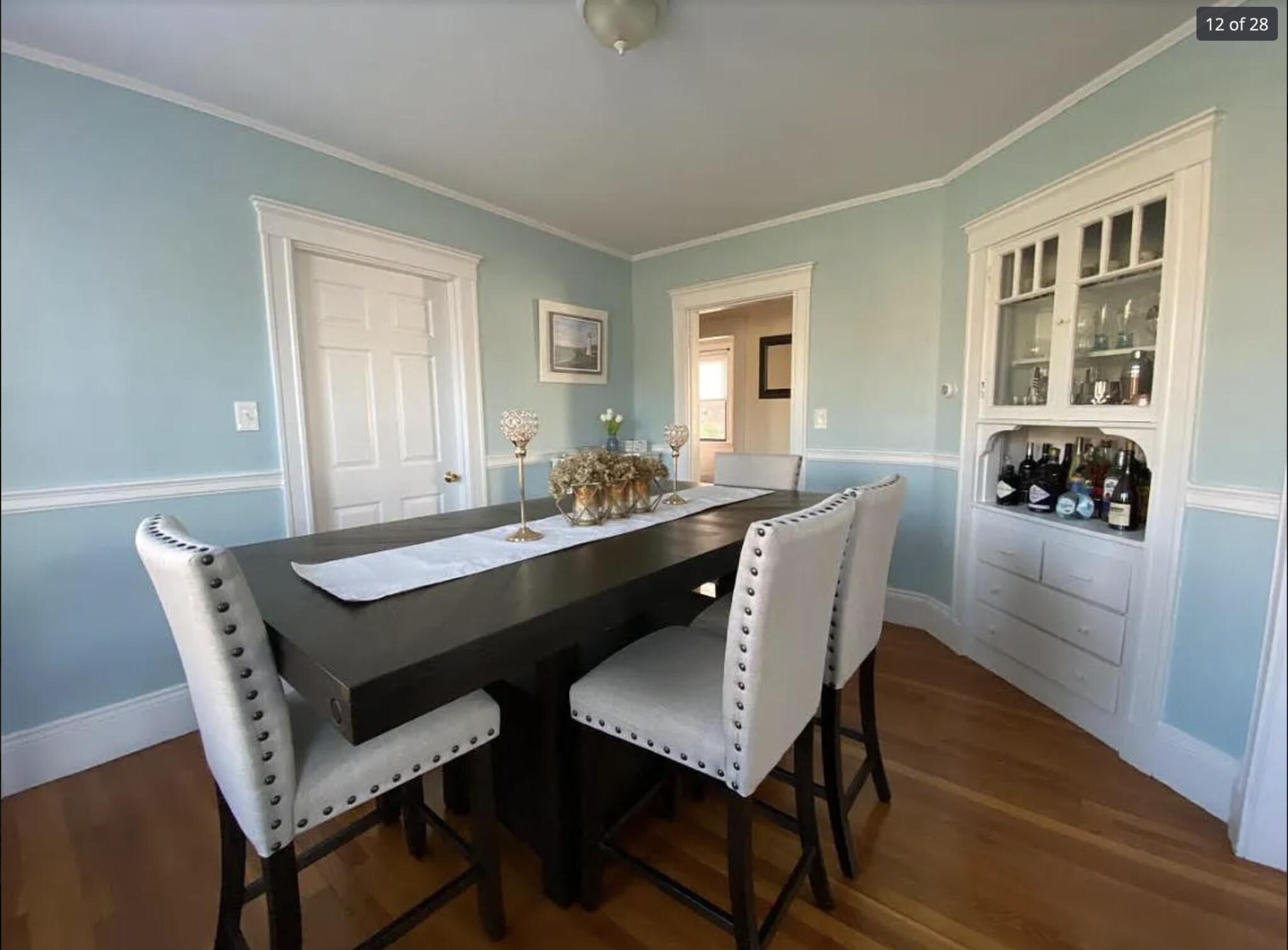 3 bed, 2 bath apartment for rent at 508 Heath St Unit 1, Chestnut Hill — photo 3 of 20