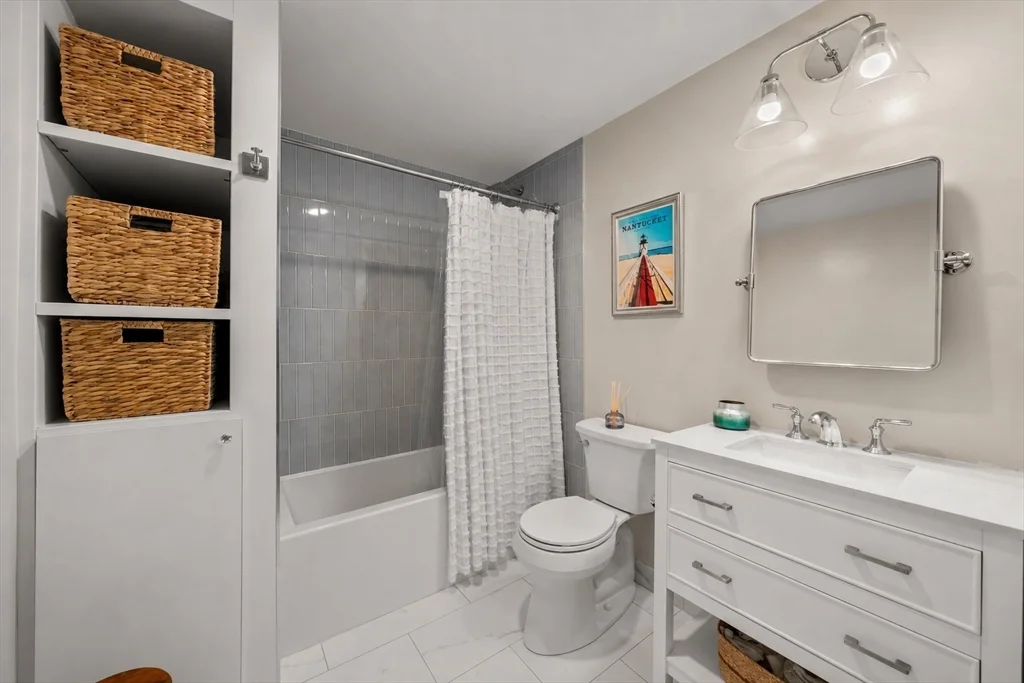 2 bed, 1 bath apartment for rent at 509 E 8th St Unit 1, South Boston — photo 13 of 23