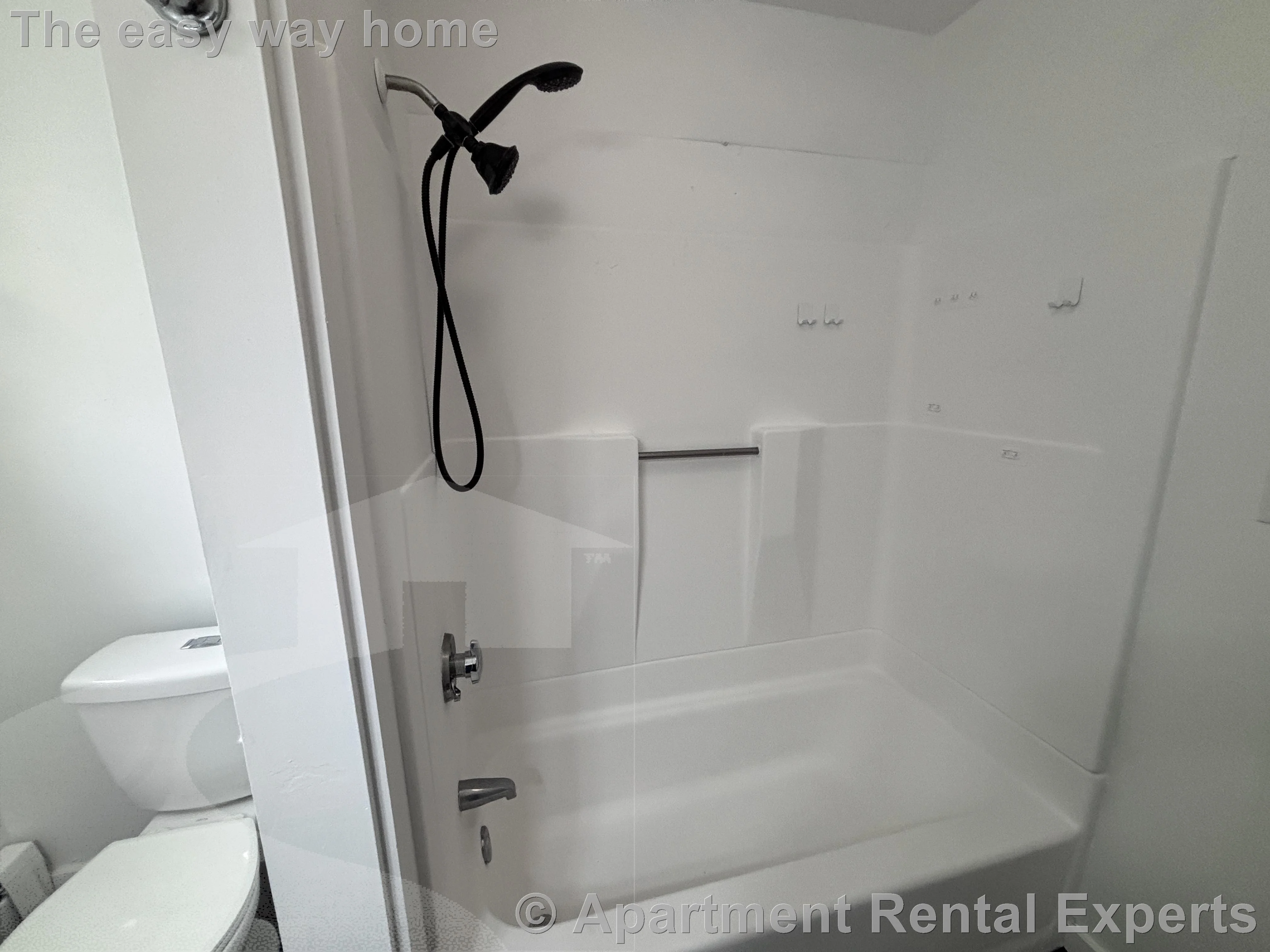2 bed, 1 bath apartment for rent at 509 Medford St Unit 2, Magoun Square — photo 14 of 16