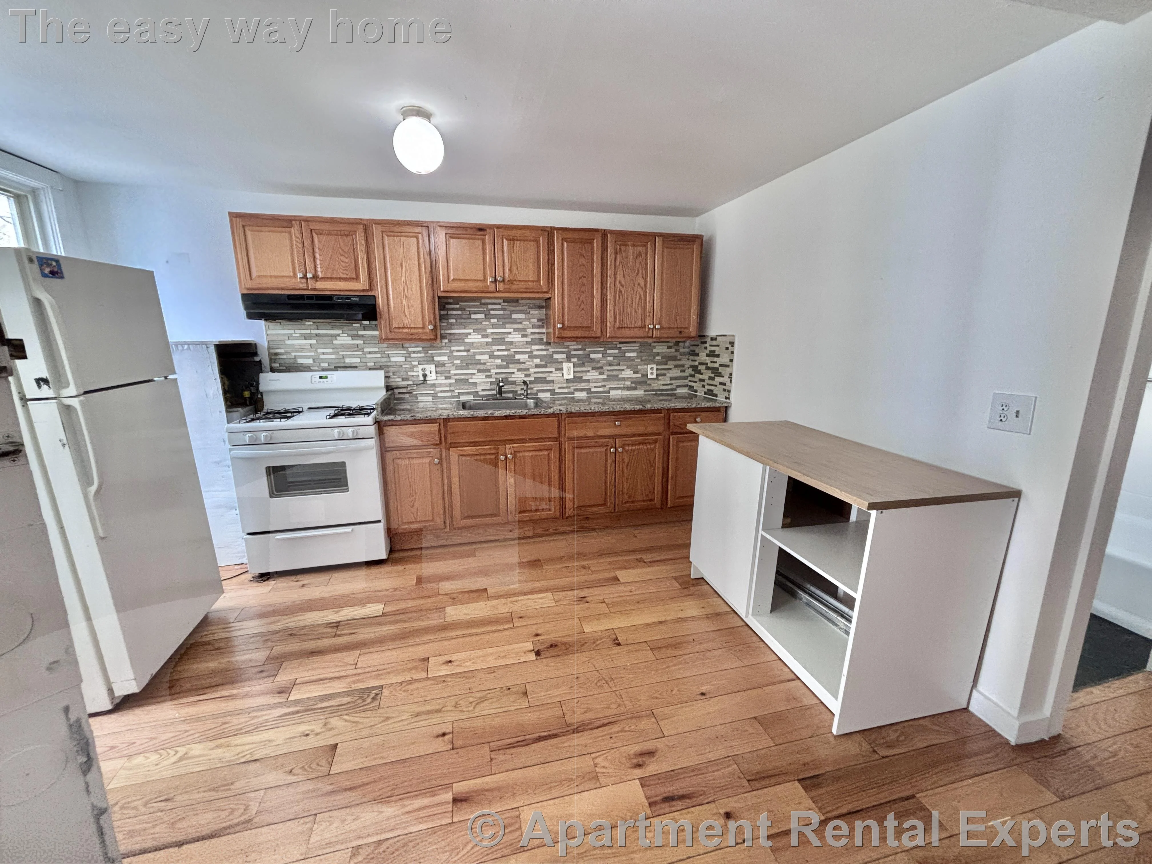 2 bed, 1 bath apartment for rent at 509 Medford St Unit 2, Magoun Square — photo 1 of 16