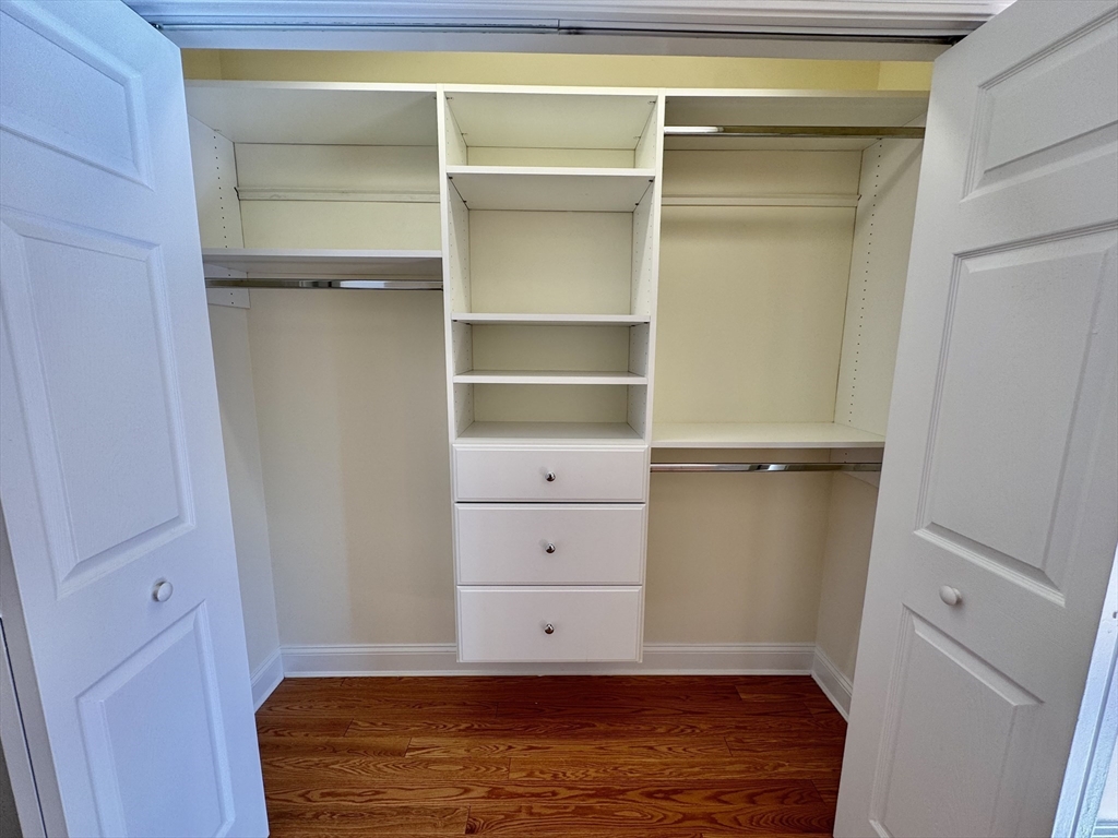 1 bed, 1 bath apartment for rent at 509 Vfw Pkwa Unit 509, Brookline — photo 5 of 9