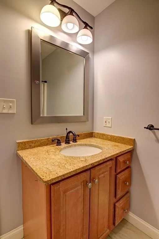 2 bed, 1 bath apartment for rent at 50A Mill St Unit 50A, Quincy — photo 11 of 24