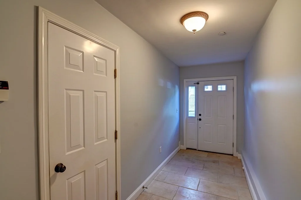 2 bed, 1 bath apartment for rent at 50A Mill St Unit 50A, Quincy — photo 4 of 24