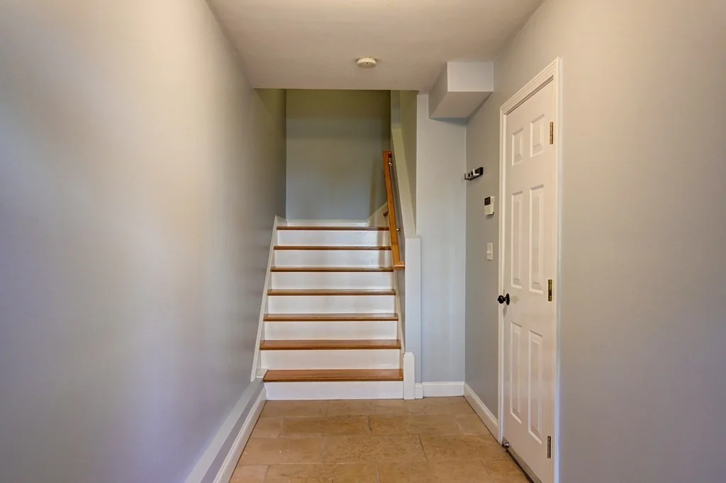 2 bed, 1 bath apartment for rent at 50A Mill St Unit 50A, Quincy — photo 3 of 24
