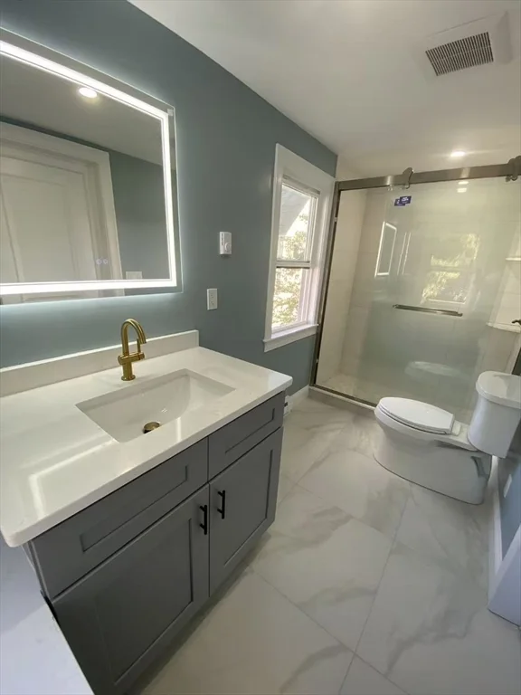 3 bed, 2 bath apartment for rent at 51-53 Chubbuck St Unit 1, Quincy — photo 5 of 10