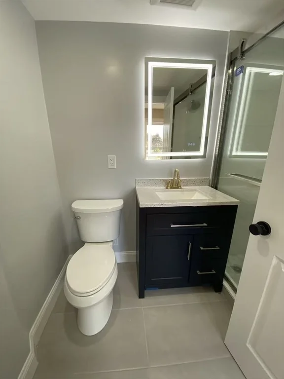 2 bed, 2 bath apartment for rent at 51-53 Chubbuck St Unit 2L, Quincy — photo 2 of 9