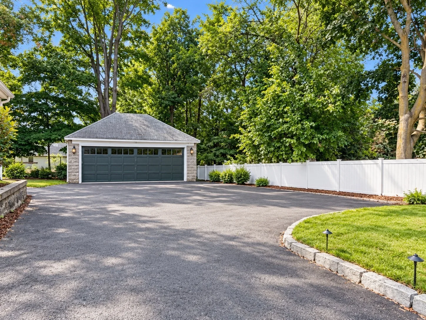 3 bed, 1 bath apartment for rent at 51-53 Marblehead Unit 51, North Andover — photo 15 of 17