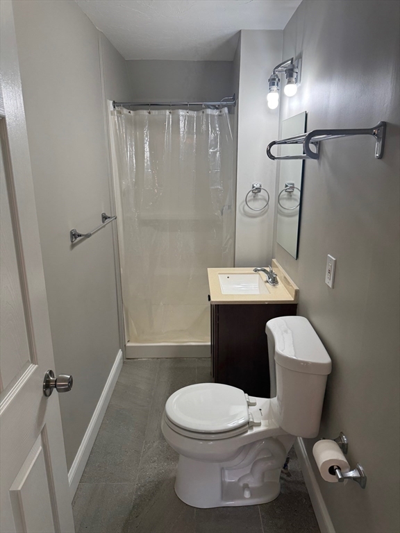 3 bed, 2 bath apartment for rent at 51-A Cedar St, Downtown — photo 28 of 31