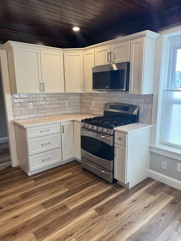 3 bed, 2 bath apartment for rent at 51-A Cedar St, Union Hill — photo 12 of 33