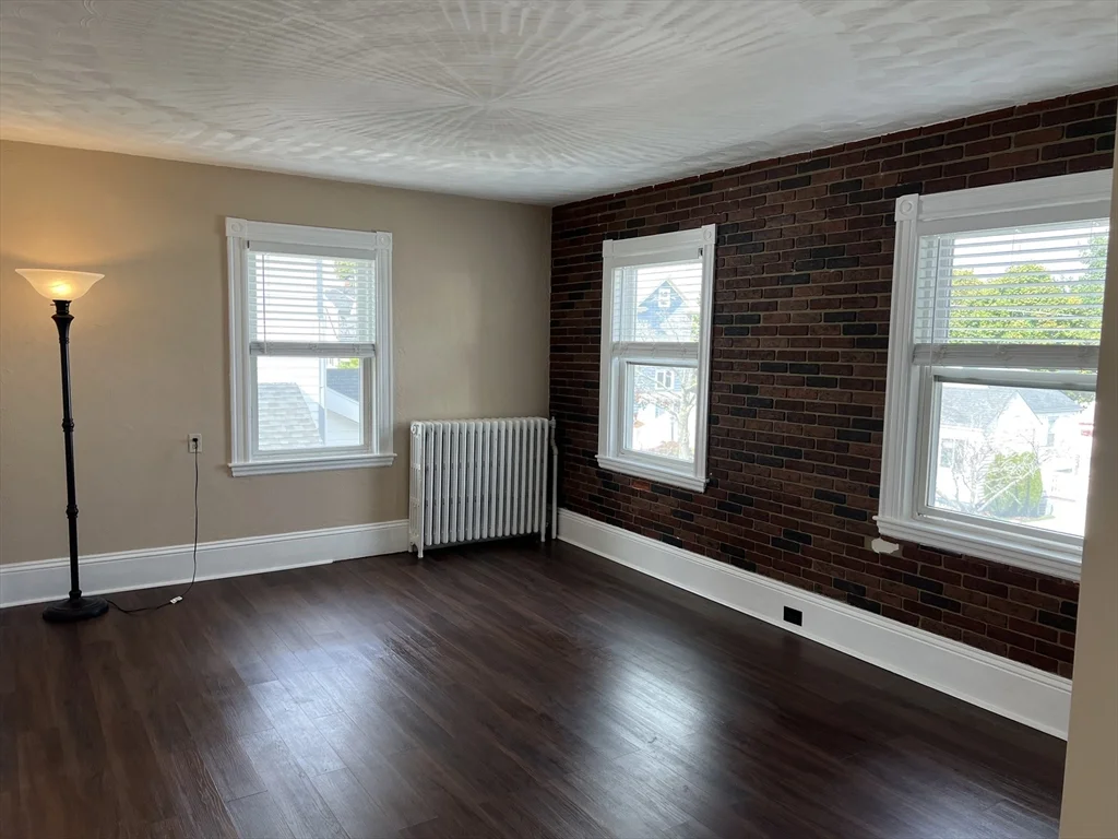 2 bed, 1 bath apartment for rent at 51 Atlantic St Unit 1, Winthrop — photo 9 of 13