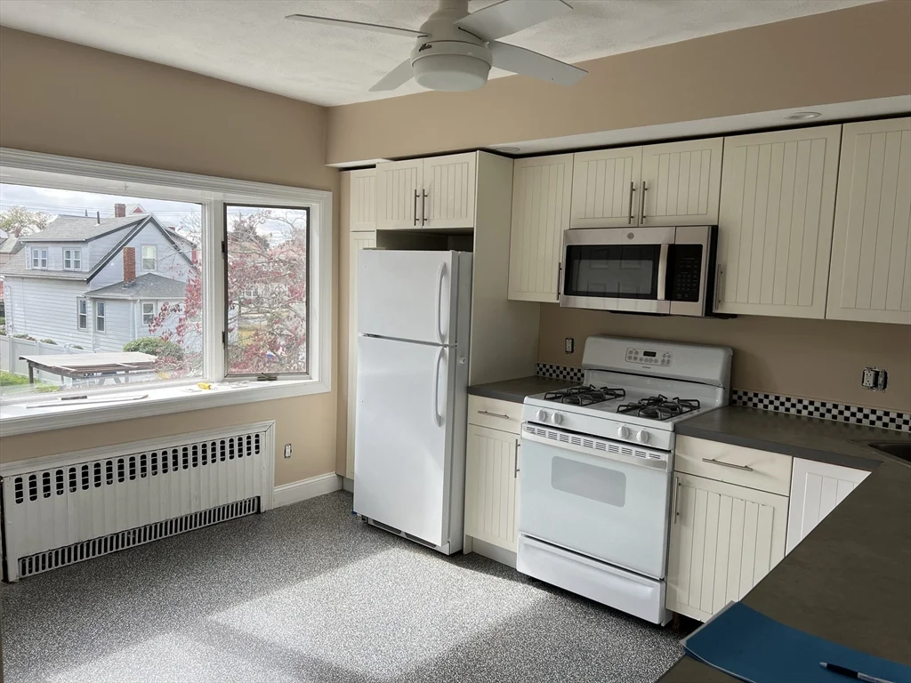 2 bed, 1 bath apartment for rent at 51 Atlantic St Unit 1, Winthrop — photo 1 of 13