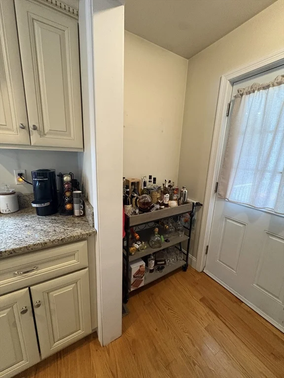 2 bed, 1 bath apartment for rent at 51 Avalon Ave Unit 51, Quincy — photo 9 of 20