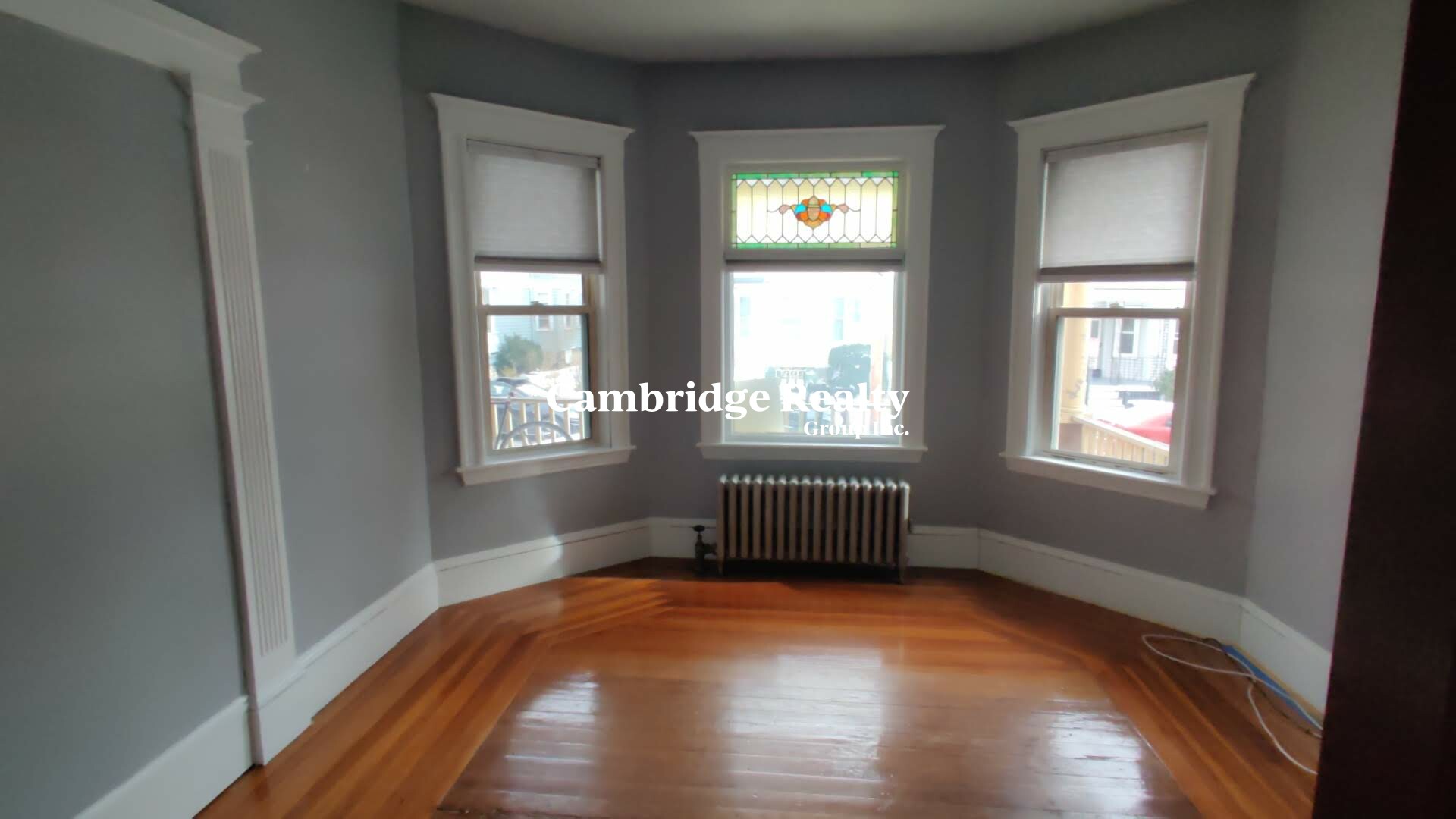 4 bed, 2 bath apartment for rent at 51 Bay State Ave Unit 1T, Powder House Square — photo 4 of 27