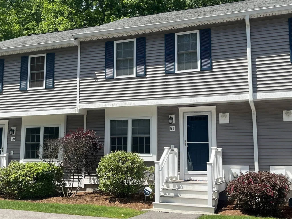 2 bed, 1 bath apartment for rent at 51 Benjamin Landing Ln Unit 51, Franklin — photo 1 of 24