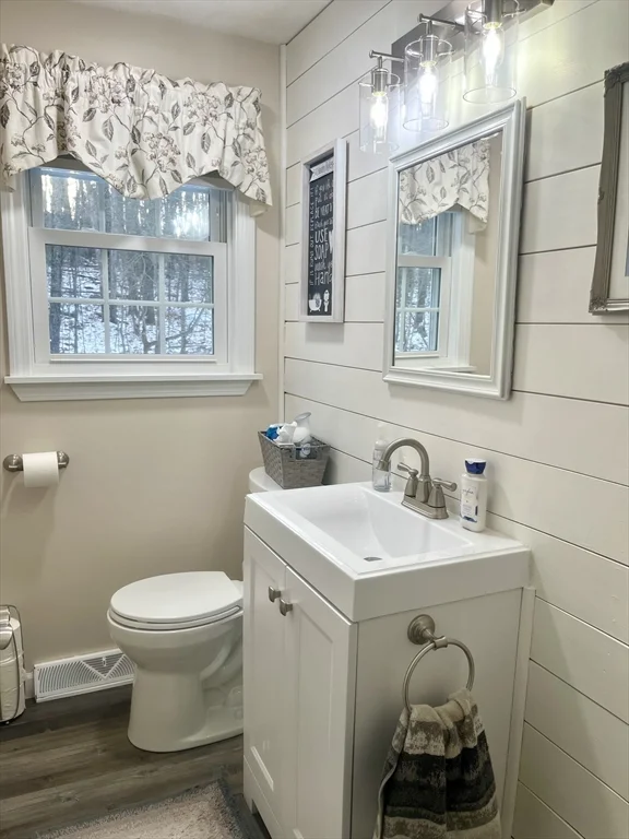 2 bed, 1 bath apartment for rent at 51 Benjamin Landing Ln Unit 51, Franklin — photo 12 of 24