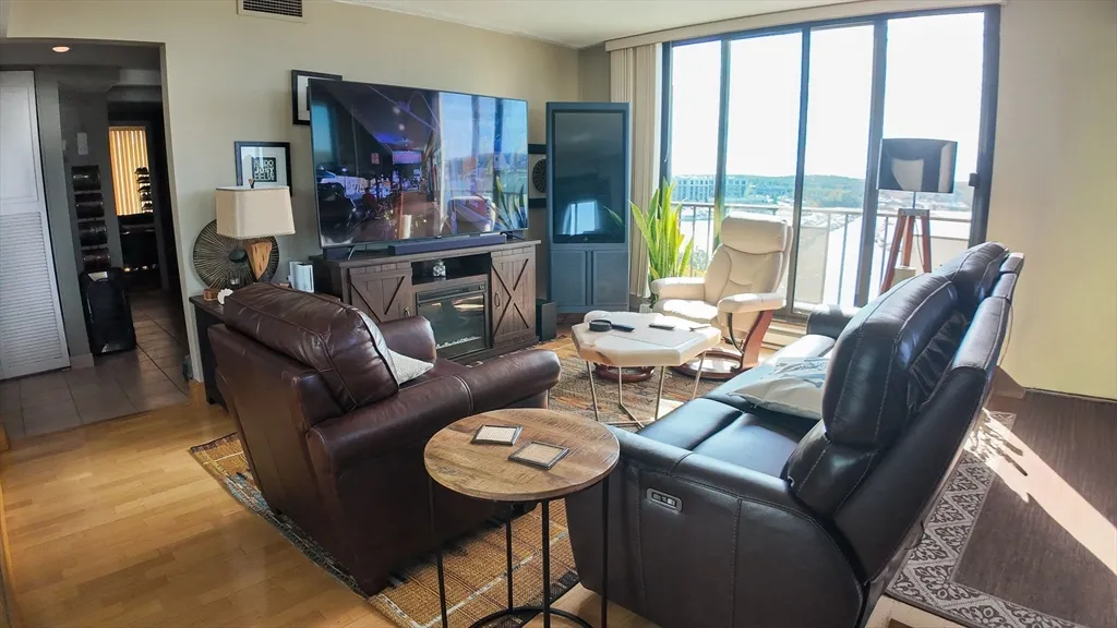 2 bed, 2 bath apartment for rent at 51 Broad Reach Unit M65A, Weymouth — photo 2 of 16