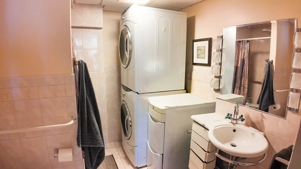 2 bed, 2 bath apartment for rent at 51 Broad Reach Unit M65A, Weymouth — photo 8 of 16