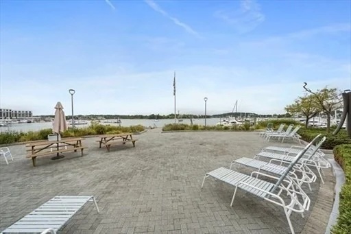1 bed, 1 bath apartment for rent at 51 Broad Unit m16a, Weymouth — photo 18 of 23