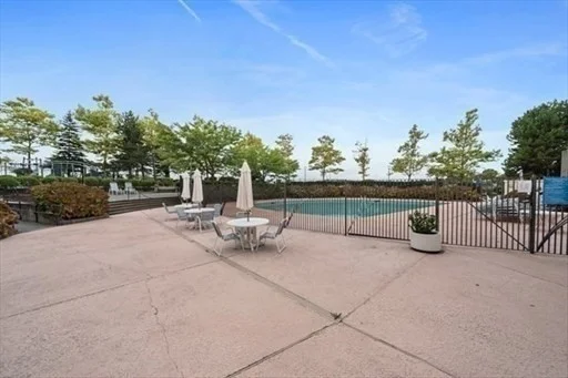 1 bed, 1 bath apartment for rent at 51 Broad Unit m16a, Weymouth — photo 15 of 23