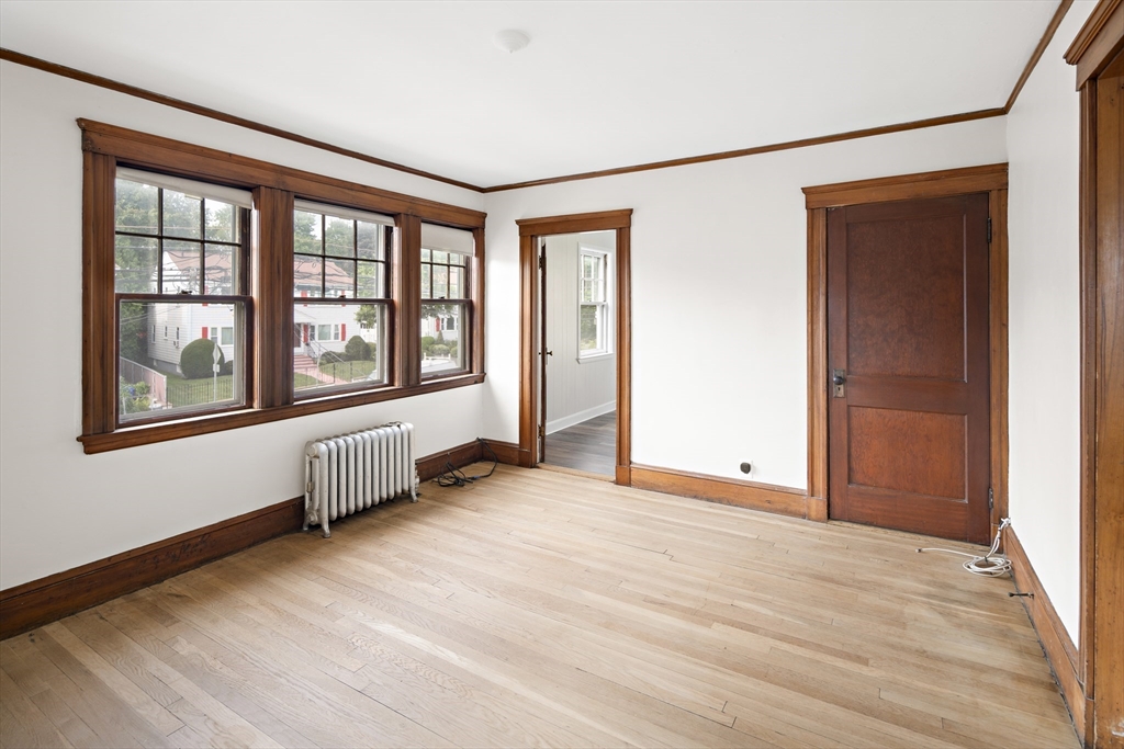 3 bed, 1 bath apartment for rent at 51 Brock St Unit 2, Brighton — photo 3 of 17