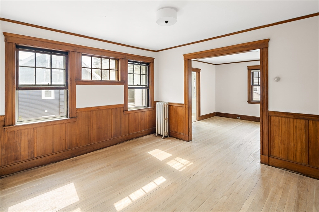 3 bed, 1 bath apartment for rent at 51 Brock St Unit 2, Brighton — photo 5 of 17