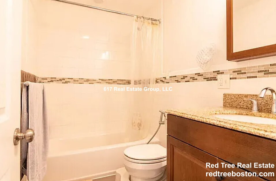 1.5 bed, 1 bath apartment for rent at 51 Cameron St Unit 1, Boylston Street — photo 7 of 7