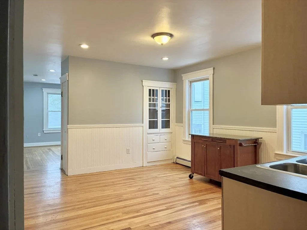 2 bed, 1 bath apartment for rent at 51 Catharine St Unit 2, Worcester — photo 1 of 7